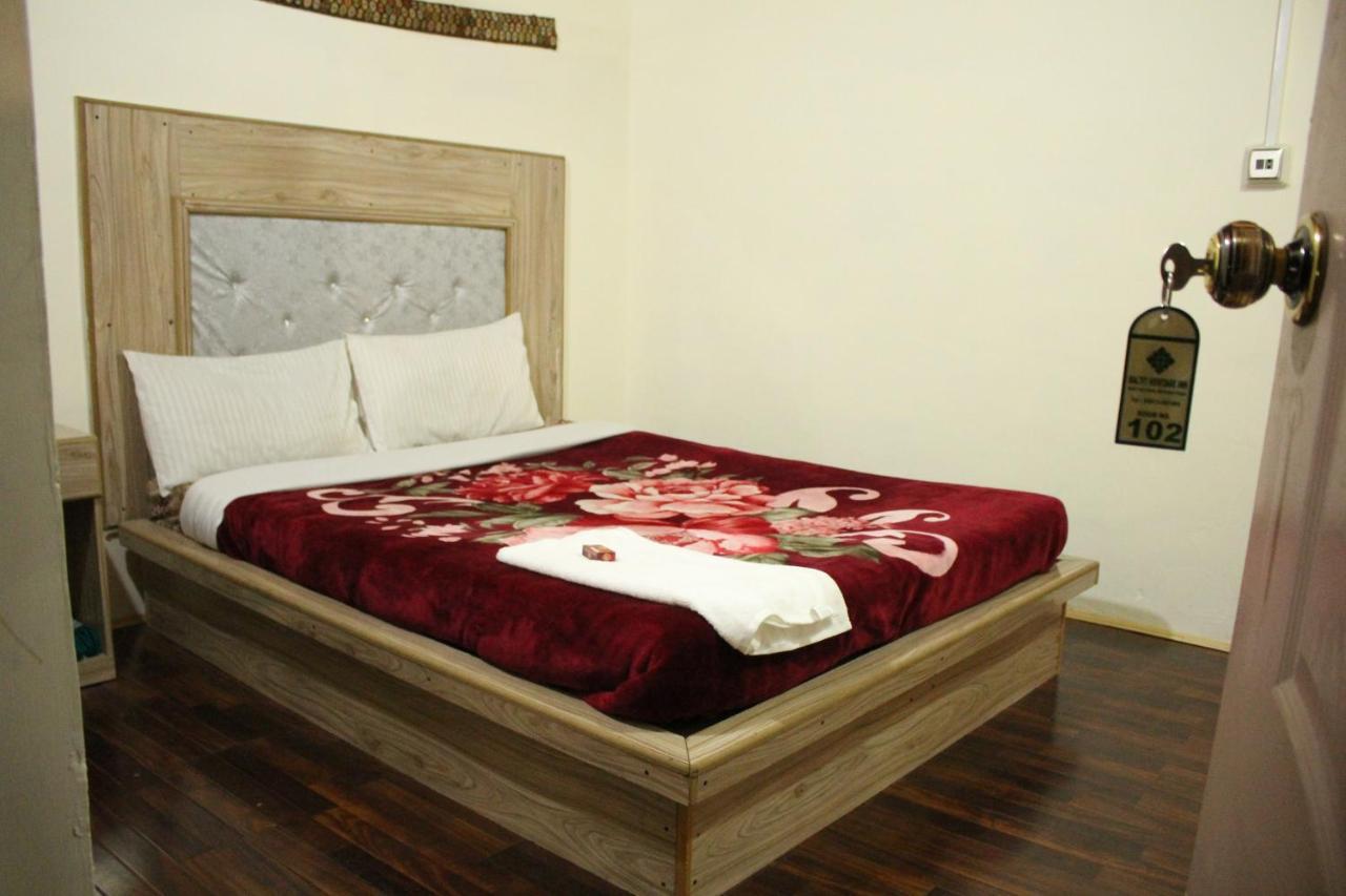 Baltit Heritage Inn Karimabad  Экстерьер фото