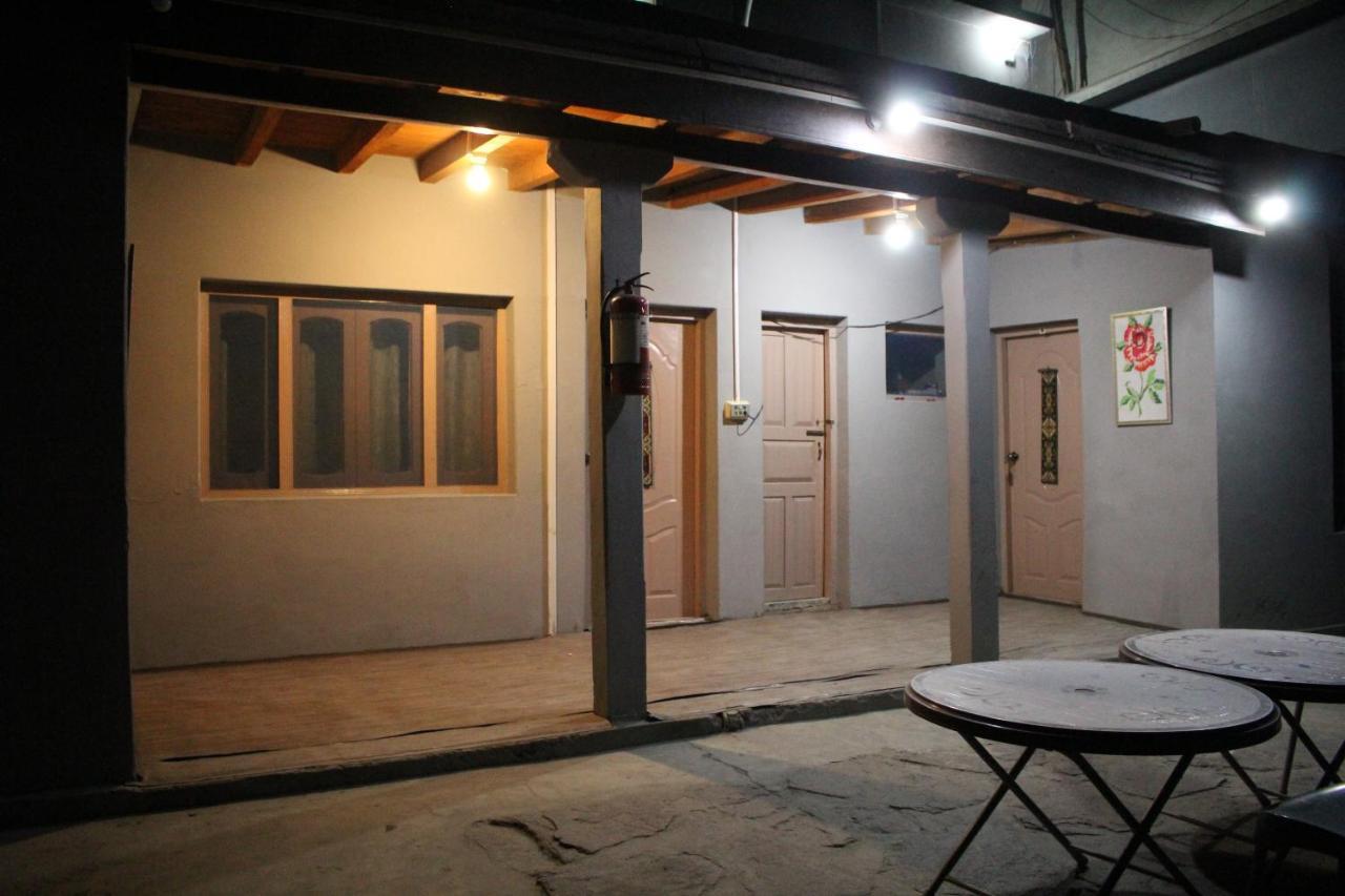 Baltit Heritage Inn Karimabad  Экстерьер фото